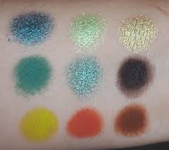 Huda Beauty
Wild Obsessions Eyeshadow Palette