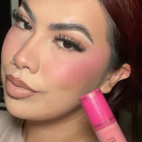 Juvias Place Blushed Liquid Blush