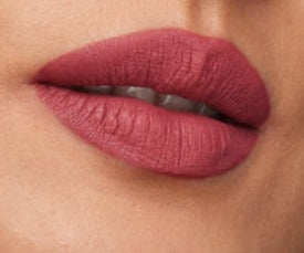 Huda Beauty Liquid Matte Ultra-Comfort Transfer-Proof Lipstick