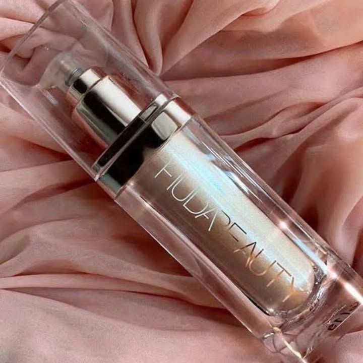 Huda Beauty N.Y.M.P.H All Over Body Highlighter