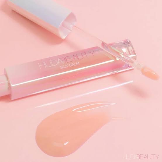 Huda Beauty Silk Balm Hydrating and Nourishing Lip Balm