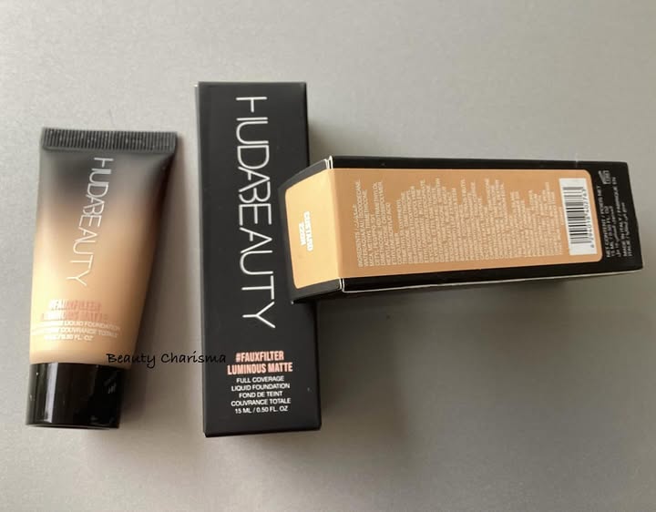 Huda Beauty 
#FauxFilter Luminous Matte Foundation Mini