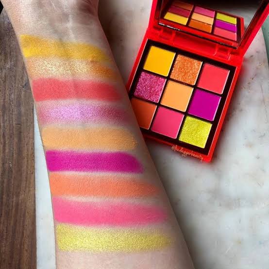Huda Beauty Neon Obsessions - Orange