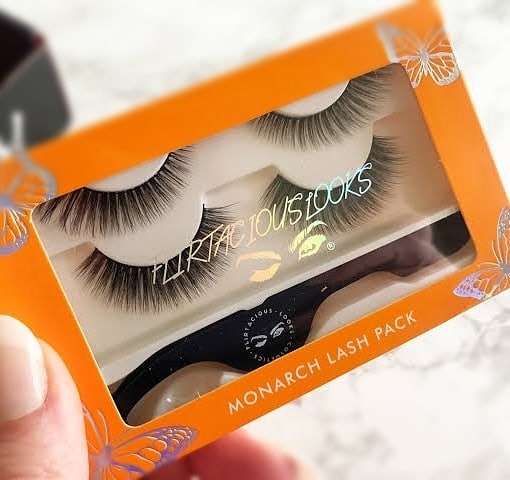 Flirtatious Looks Monarch Lash Babygirl Charmer + Applicator 2 Pair Pack